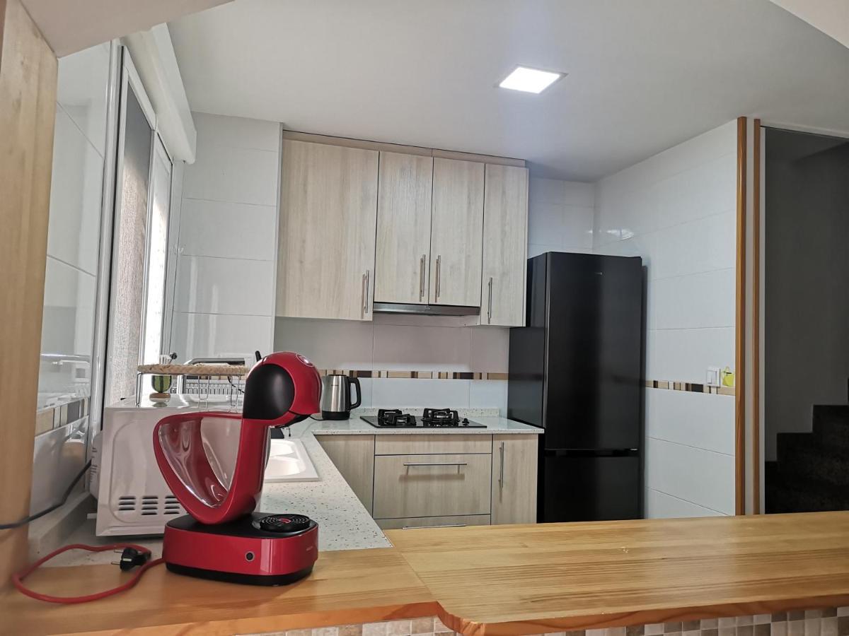 Alc - Preciosos Apartamentos En El Centro De Аликанте Екстериор снимка